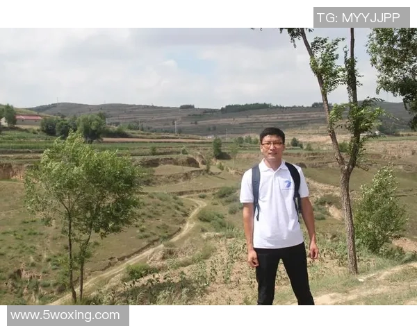 李伟的乒乓球人生探索：从少年梦想到世界舞台的深度对话