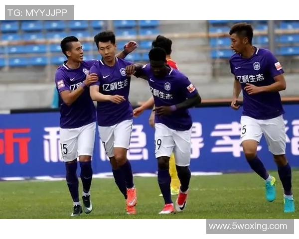 重庆足球队运营革新探索：从管理模式到球迷体验的全方位升级