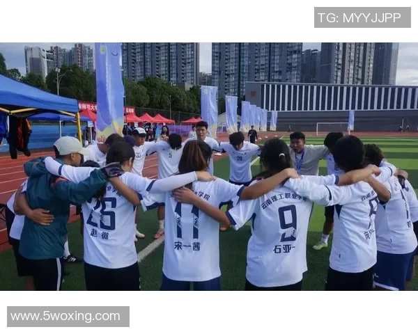 广州飞盘队在飞盘状态排行榜中荣登第八名展现出强劲实力与团队精神